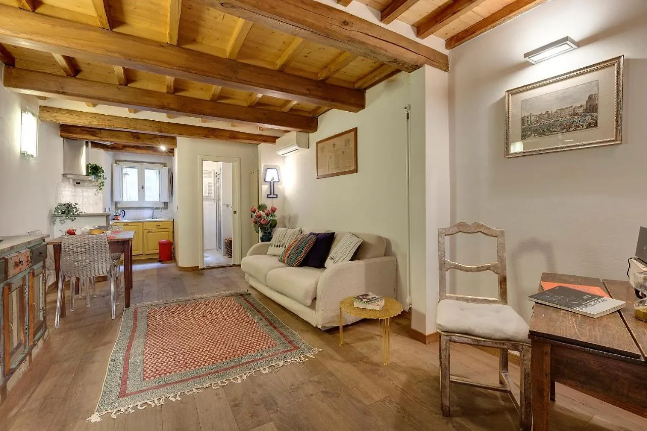 Diciotto Apartment By Mamo Florens Italien